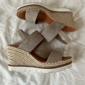 Size 7, womens gentlesouls by Kenneth Cole.